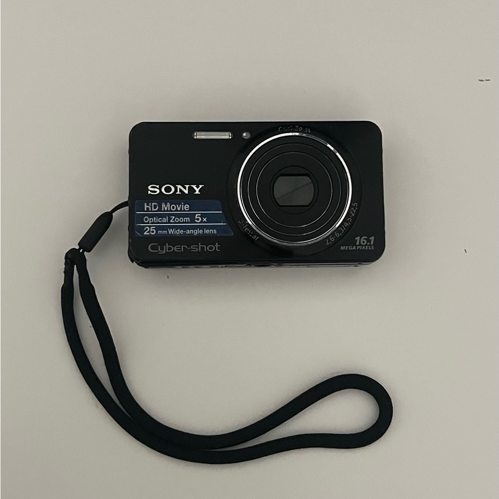 Sony Cybershot DSC-W570 (digital camera)